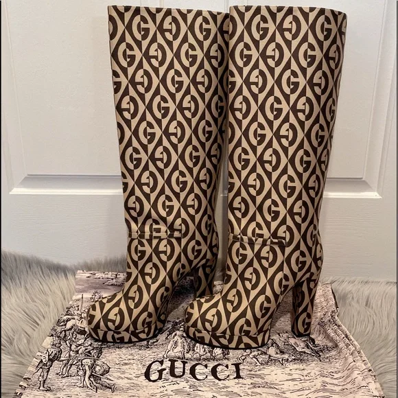 GUCCI Fabric G Rhombus Print Platform Boots Size EU37.5/ US7.5 Beige Cocoa - Picture 2 of 16